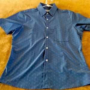 Mizzen + Main Short Sleeve Button Down Shirt